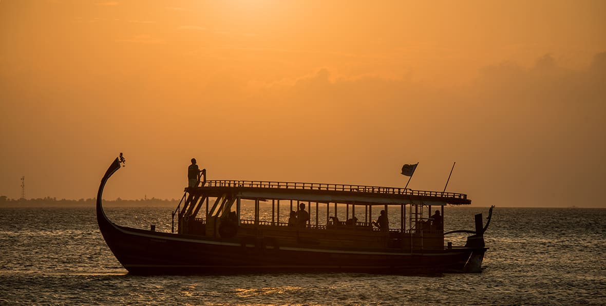 Coco Palm Dhuni Kolhu Maldives Resort - 195.7.4.97