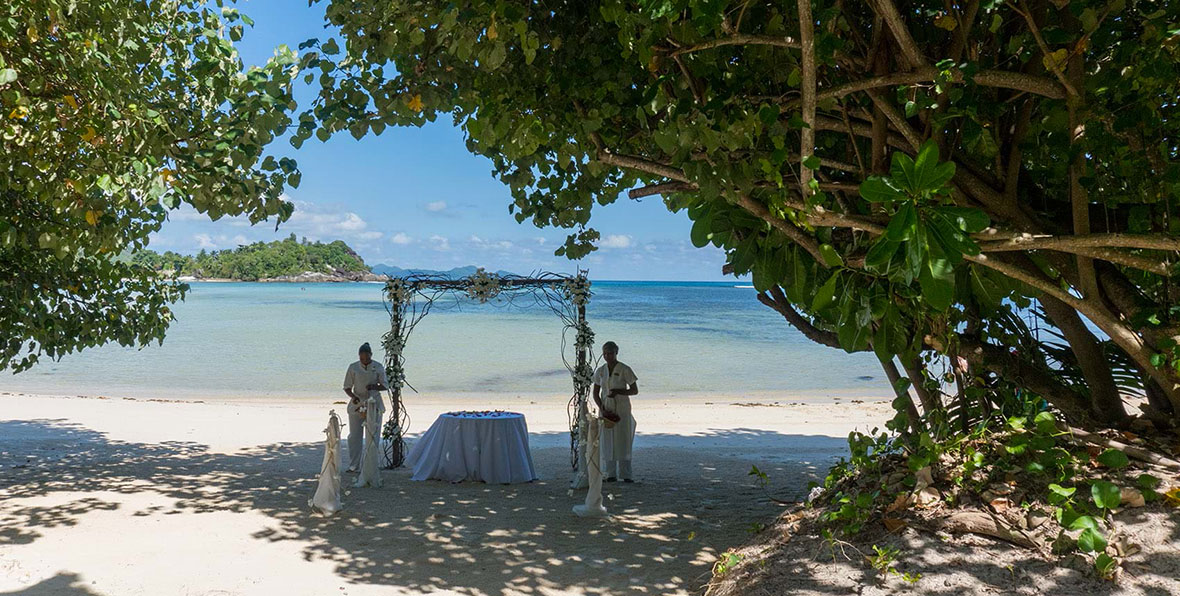 Ephelia Seychelles Wedding Setup - 195.7.4.97