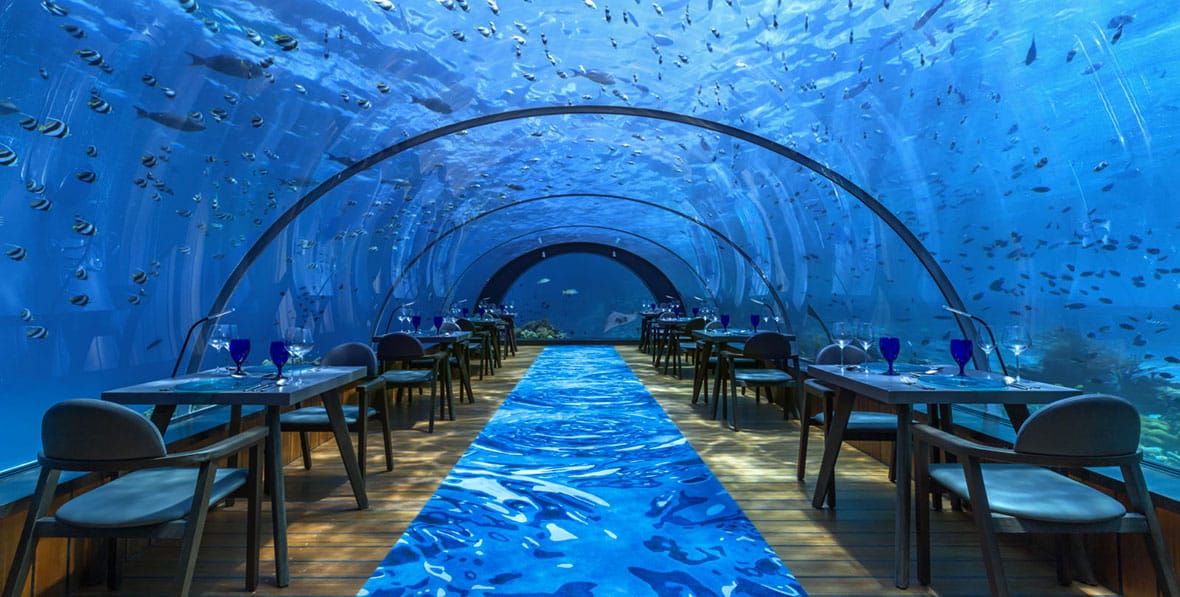 Hurawalhi Undersea Restaurantinterior X - 195.7.4.97