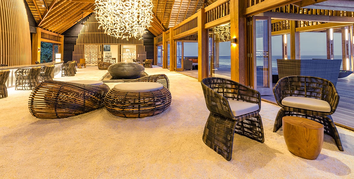 Hurawalhireceptioninterior - 195.7.4.97