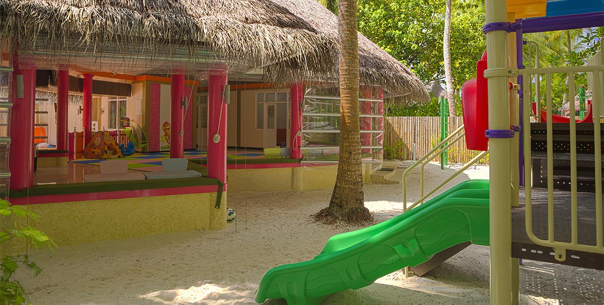 Sun Aqua Vilu Reef Maldives Kids Club - 195.7.4.97