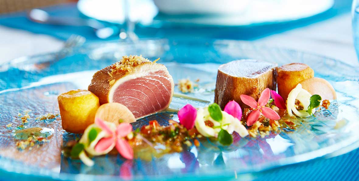 Innahura Maldives Resort Restaurant - 195.7.4.97