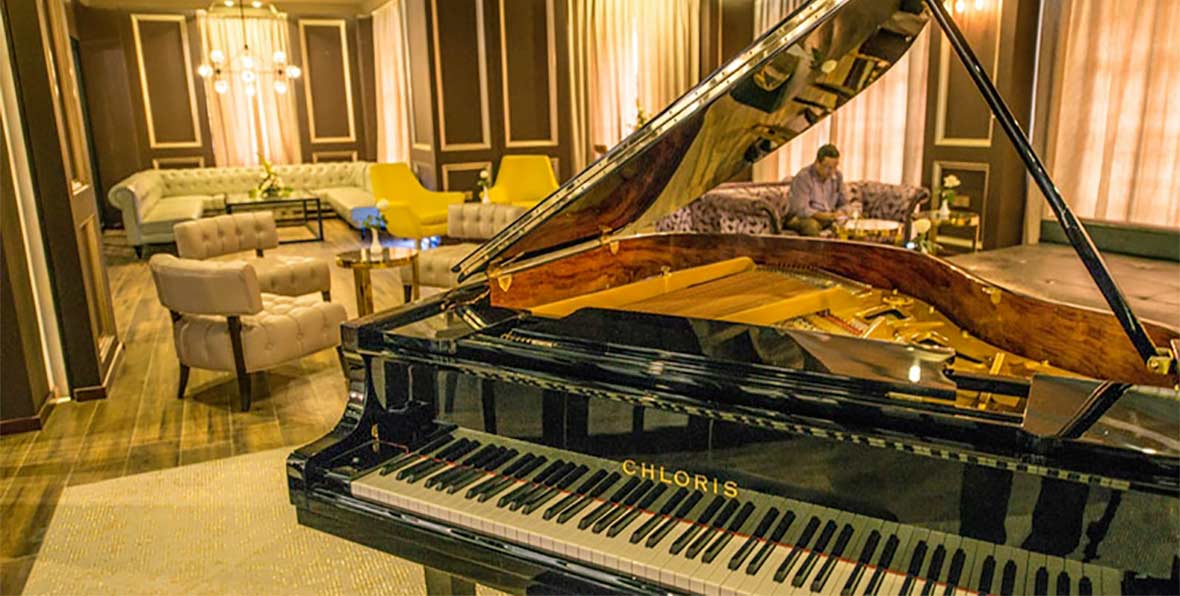 Rose Garden Hotel Yangon Veranda Bar - 195.7.4.97