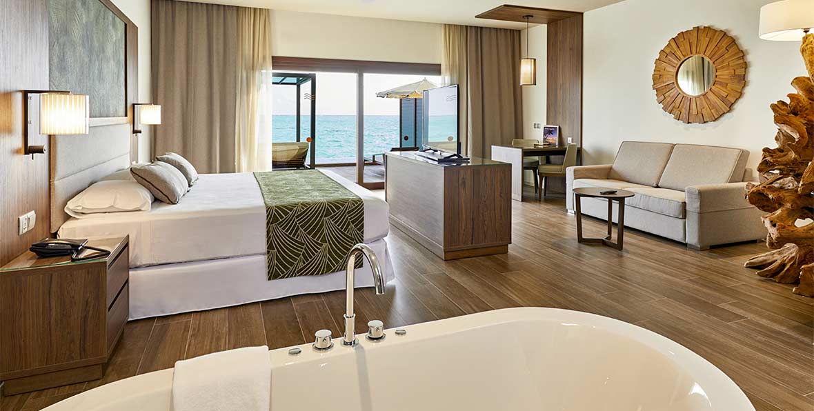 Hotel Riu Palace Maldives Over Water Suite Pool - 195.7.4.97