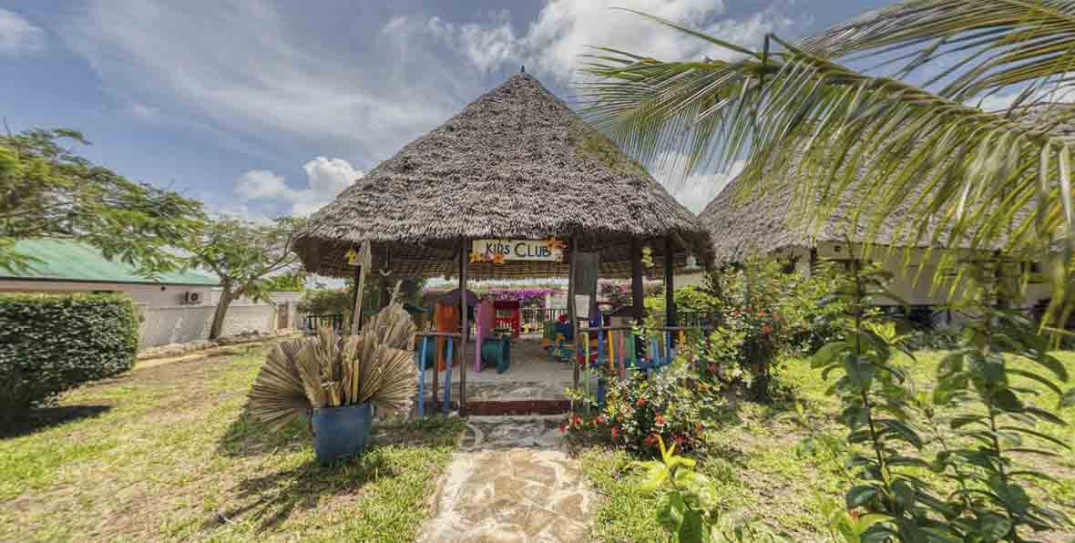 Karafuu Beach Resort Spa Kids Club - 195.7.4.97