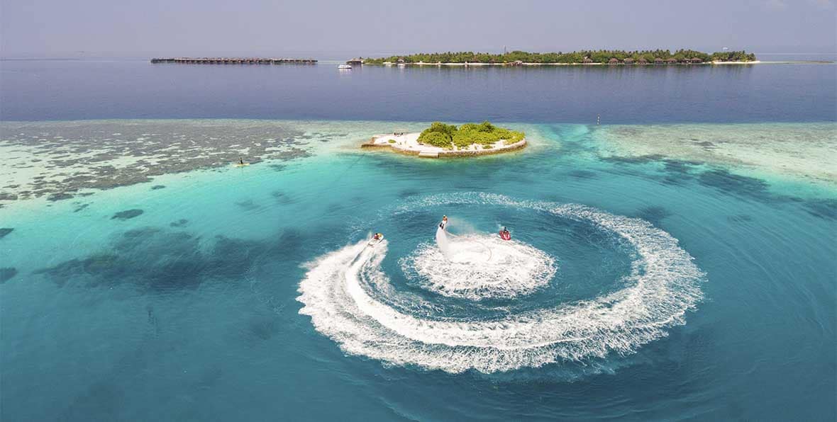 Lily Beach Resort And Spa Huvahendhoo Maldives Water Sports - 195.7.4.97