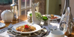 Giraffe Manor - 195.7.4.97 -