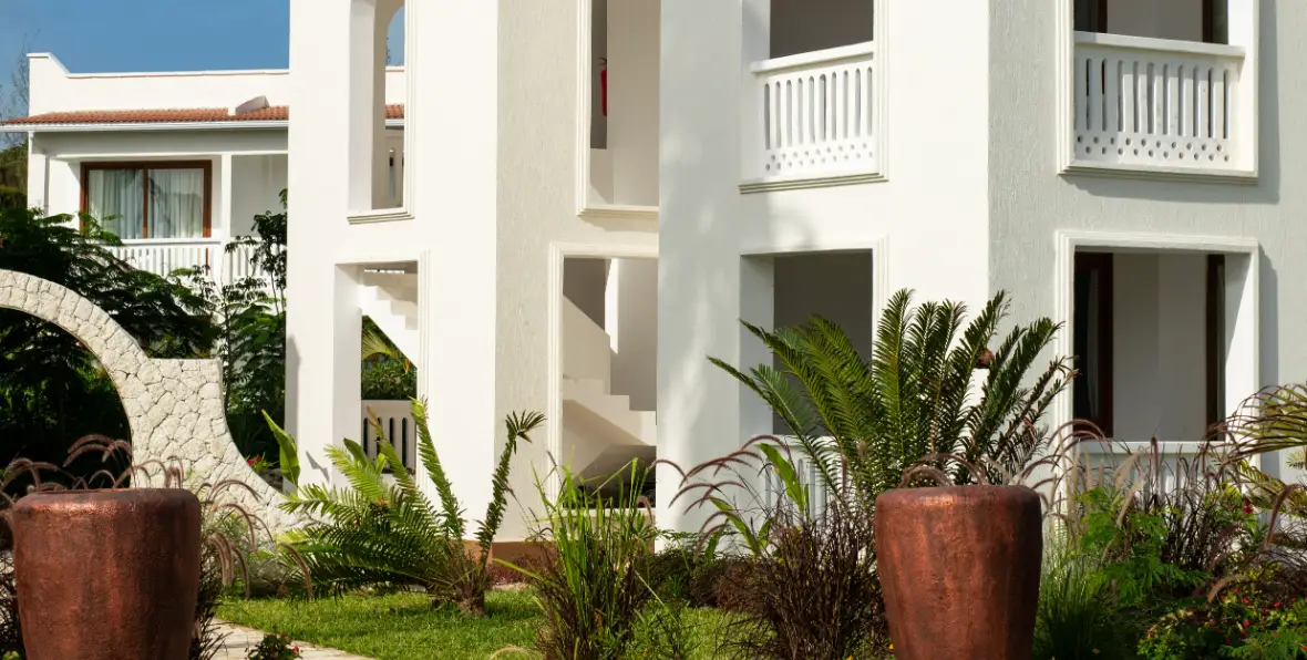 Lu Marijani Zanzibar X - 195.7.4.97 -