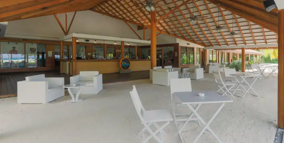 Cinnamon Velifushi - 195.7.4.97 -