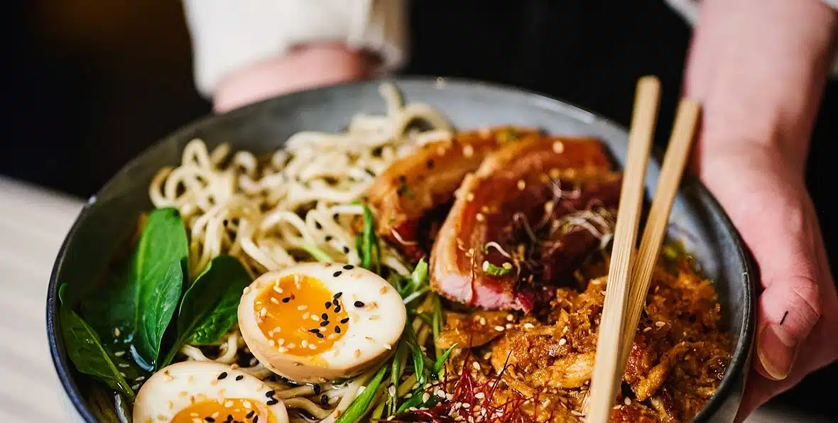 Luna De Miel Japon Street Food - 195.7.4.97