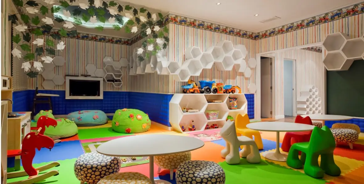 Hilton Labriz - 195.7.4.97 -