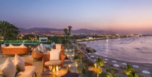 Crowne Plaza - 195.7.4.97 -