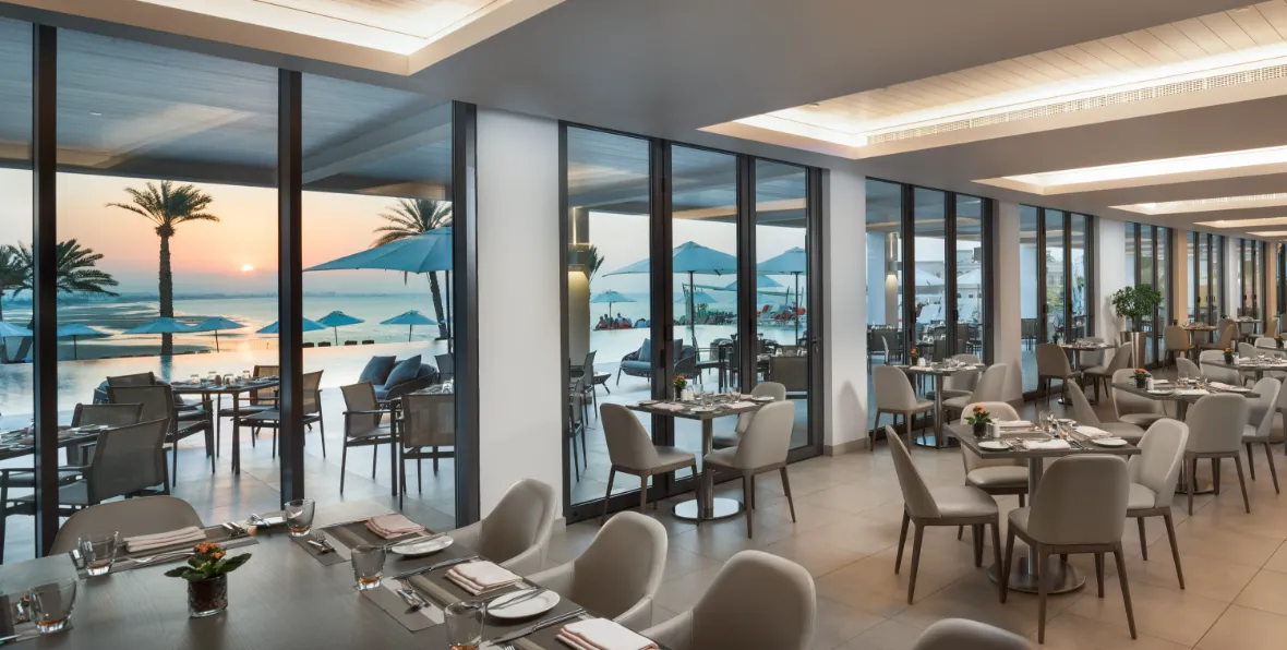 Crowne Plaza - 195.7.4.97 -