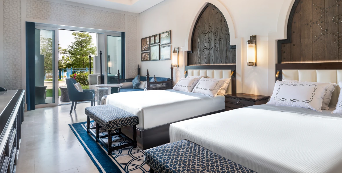 Hilton - 195.7.4.97 -