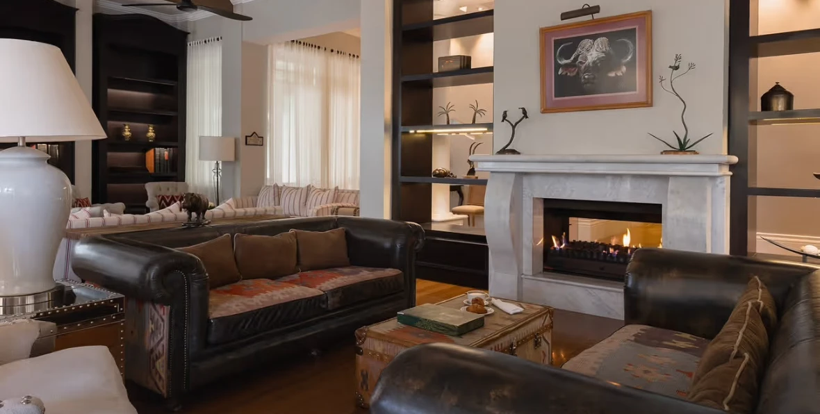 Hemingways Nairobi - 195.7.4.97 -