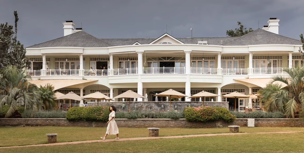 Hemingways Nairobi - 195.7.4.97 -