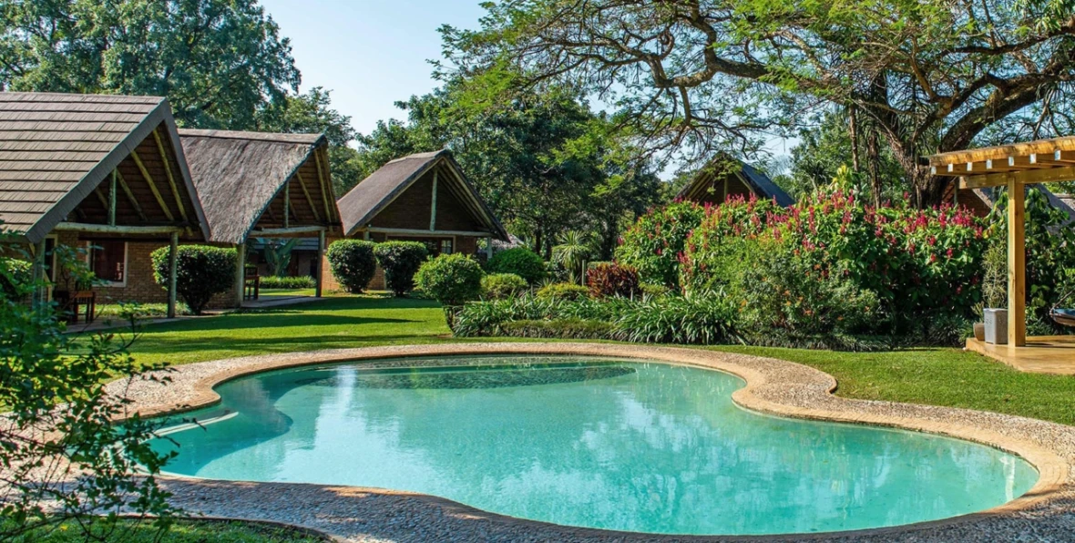 Hippo Hollow - 195.7.4.97 -