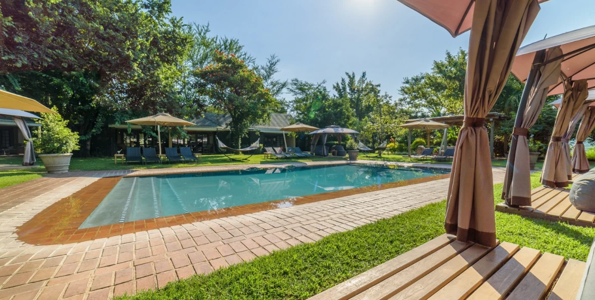 Perrys Bridge Hollow Boutique Hotel - 195.7.4.97 -