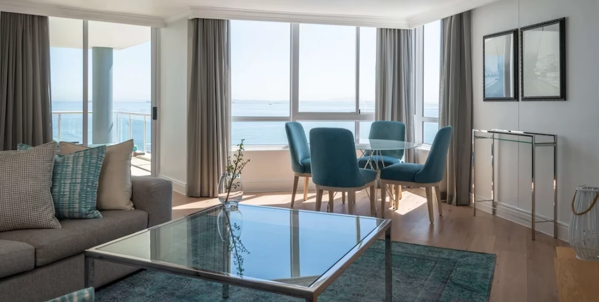 Radisson - 195.7.4.97 -