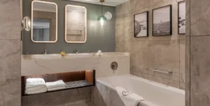 Radisson - 195.7.4.97 -