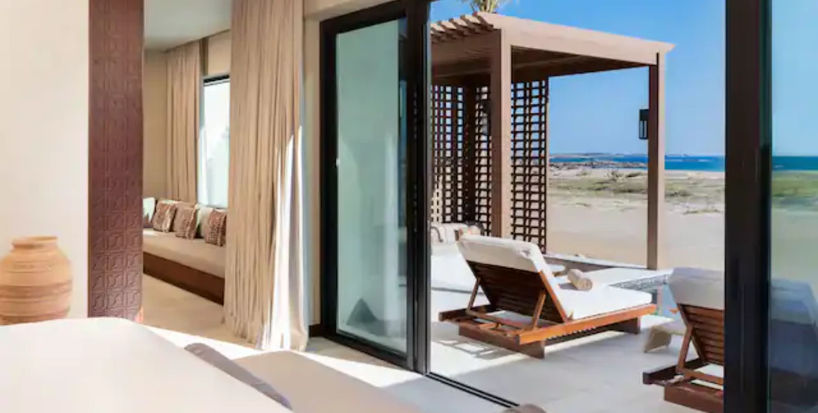 Alila Hinu - 195.7.4.97 -