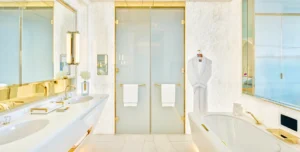 Fairmont - 195.7.4.97 -