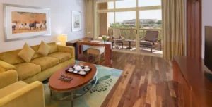 Grand Hyatt - 195.7.4.97 -