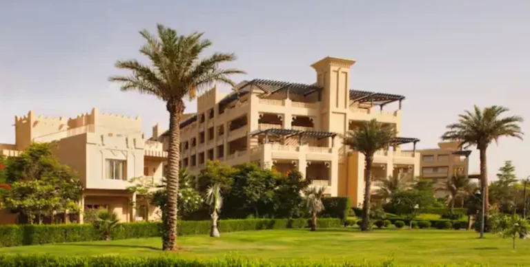 Grand Hyatt Doha Hotel & Villas