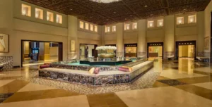 Grand Hyatt - 195.7.4.97 -
