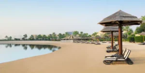 Grand Hyatt - 195.7.4.97 -