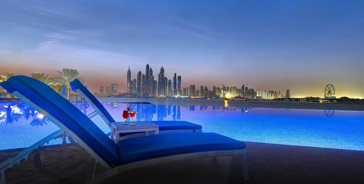 Dukes The Palm - 195.7.4.97 -