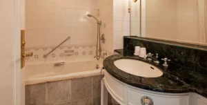 Grand Nikko - 195.7.4.97 -