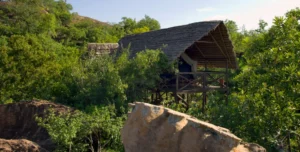 Maweninga Camp - 195.7.4.97 -