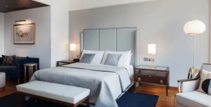 Oberoi Delhi - 195.7.4.97 -