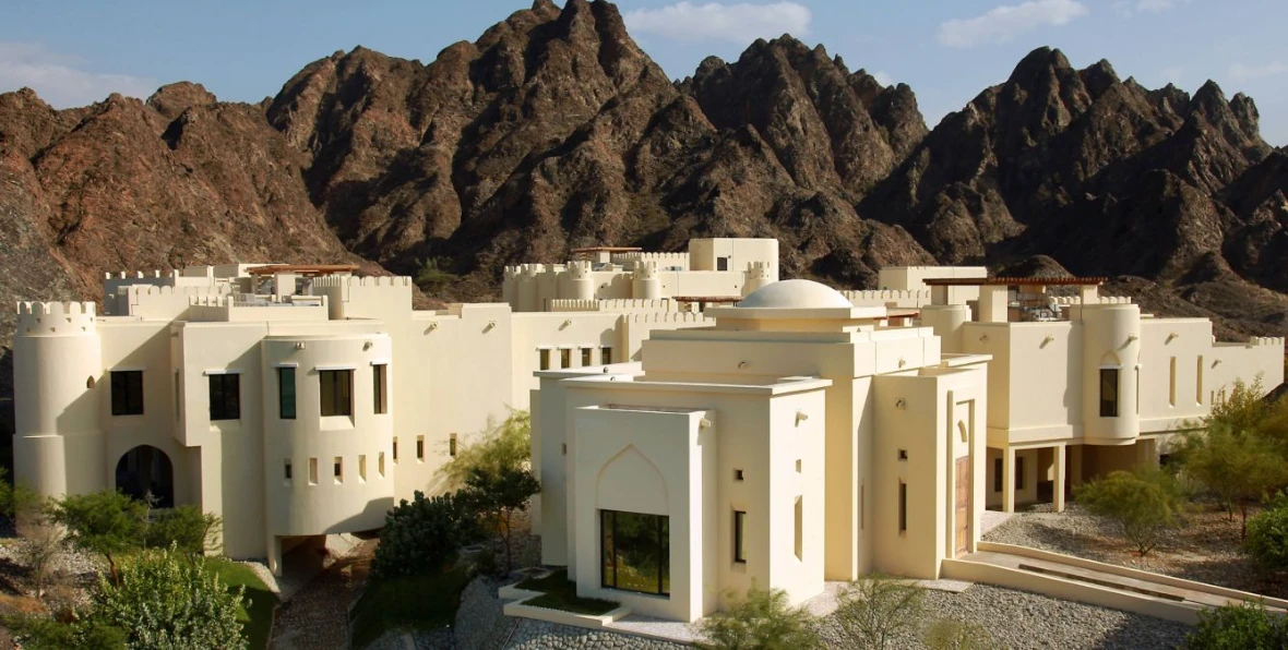 Ritz Carlton - 195.7.4.97 -