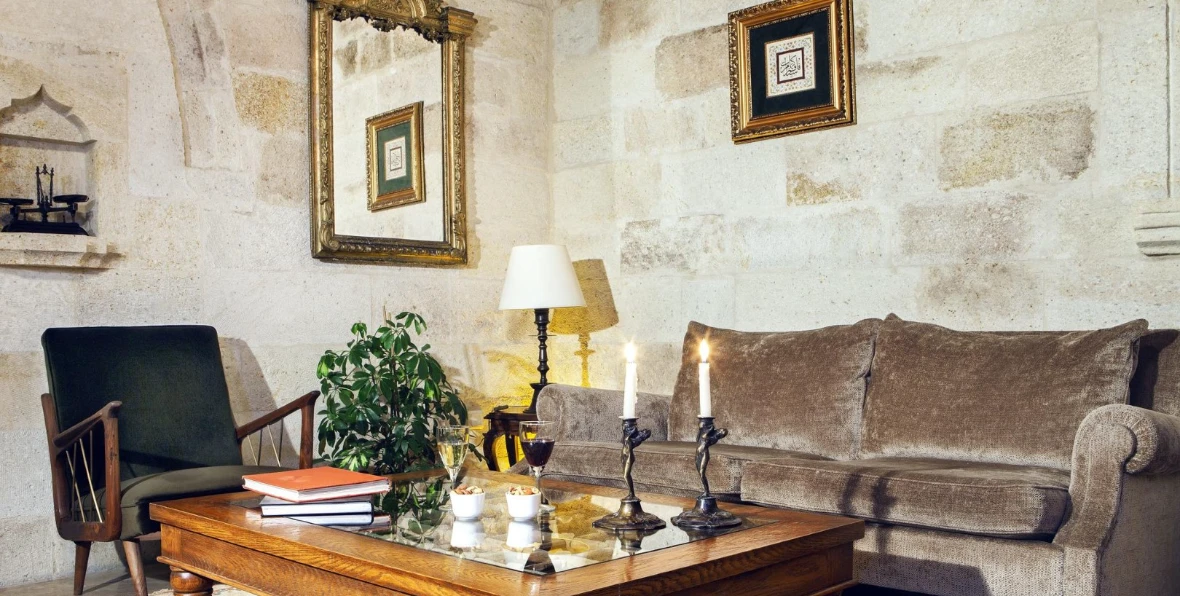 Yunak Evleri - 195.7.4.97 -