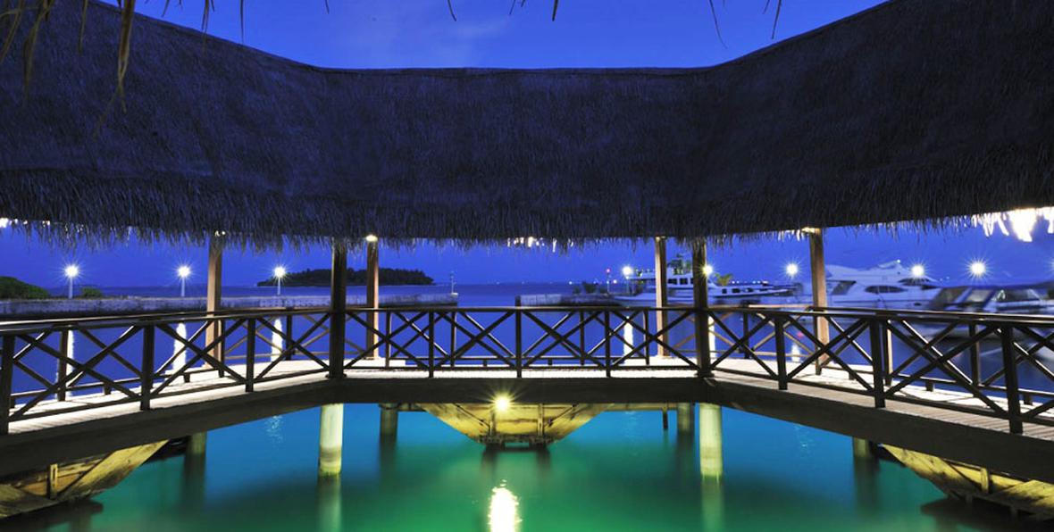 Bandos Island Resort - 195.7.4.97