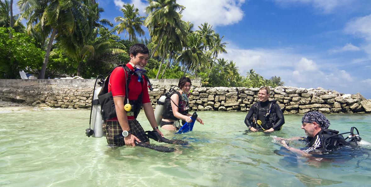 Equator Village - 195.7.4.97