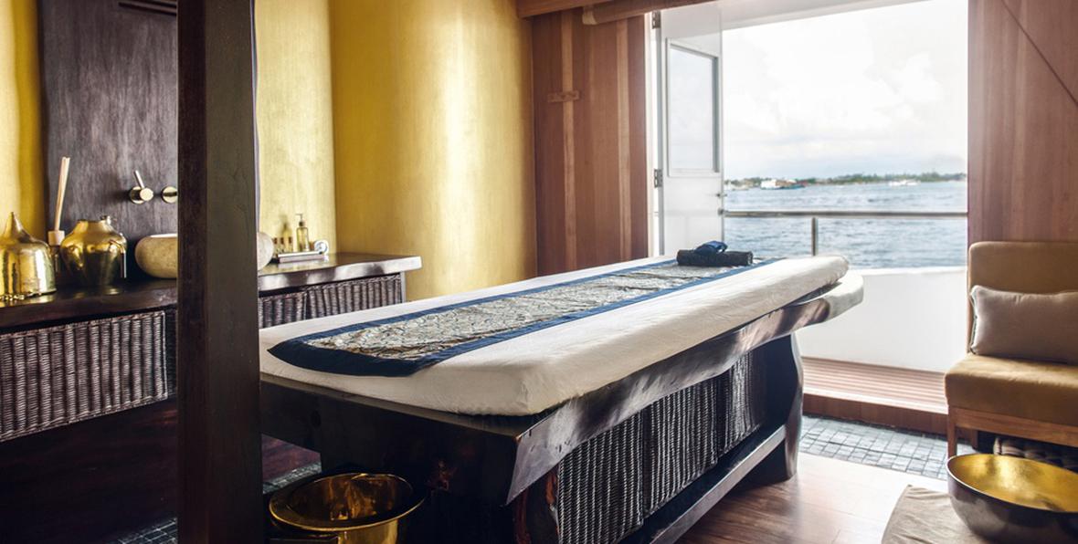 Scubaspa Ying Yang Yacht - 195.7.4.97