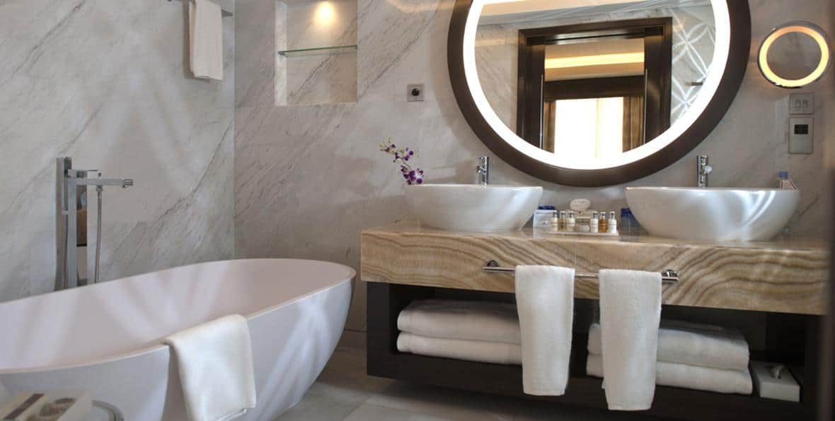 Crowne Plaza Dubai Deira - 195.7.4.97