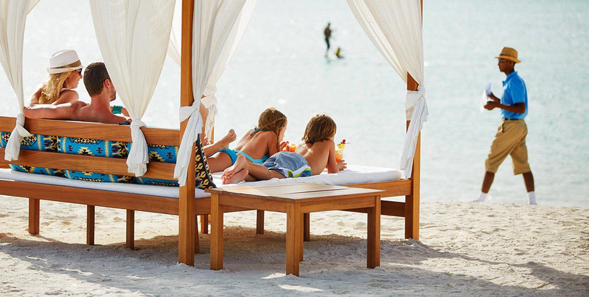 Yas Viceroy Abu Dhabi - 195.7.4.97